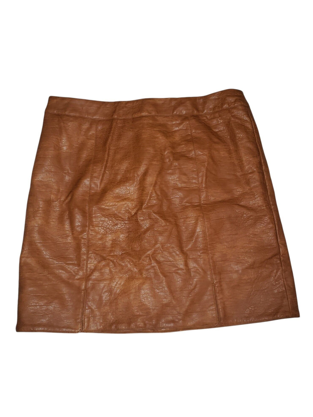 LoveRiche Caramel Faux Leather Mini Skirt L NWT 90s Y2K Grunge Corpcore Downtown